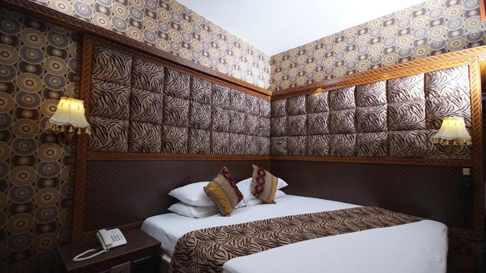 Faran Hotel Карачи Екстериор снимка