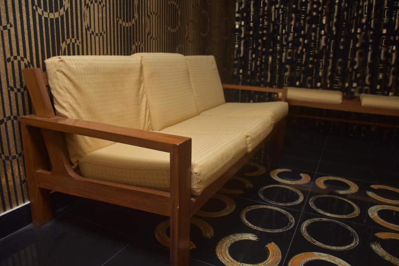 Faran Hotel Карачи Екстериор снимка